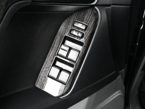 Toyota Land Cruiser Prado 150 Series с пробегом 2013 года, цена 3 179 000 рублей, 186437 км, внедорожник, Автокод Объявления