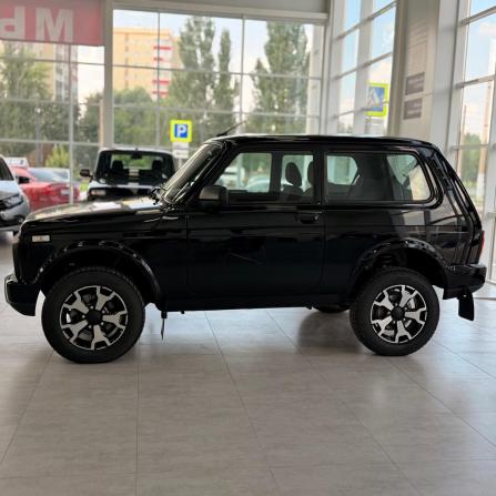 Lada (ВАЗ) Niva Legend с пробегом 2024 года, цена 1 050 000 рублей, 18 км, внедорожник, Автокод Объявления
