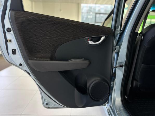 Honda Fit Shuttle I с пробегом 2013 года, цена 1 130 000 рублей, 125478 км, универсал, Автокод Объявления