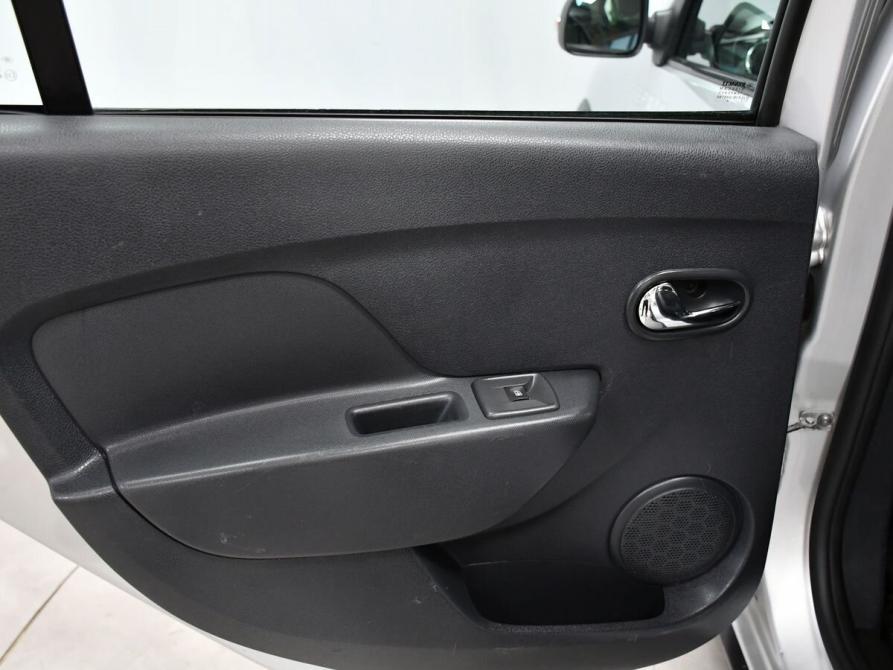 Renault Logan II Рестайлинг Новосибирск  - изображение 17