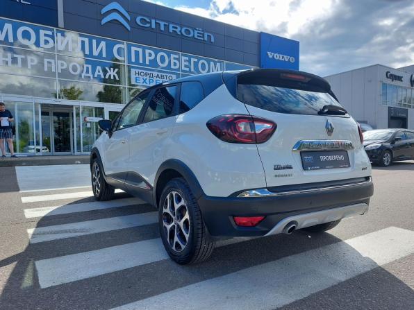Renault Kaptur I с пробегом 2016 года, цена 1 560 000 рублей, 134745 км, внедорожник, Автокод Объявления