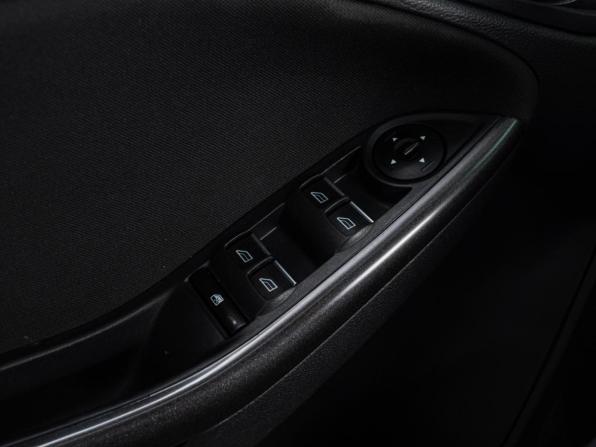 Ford Focus III Рестайлинг с пробегом 2017 года, цена 1 174 070 рублей, 130089 км, хэтчбек, Автокод Объявления