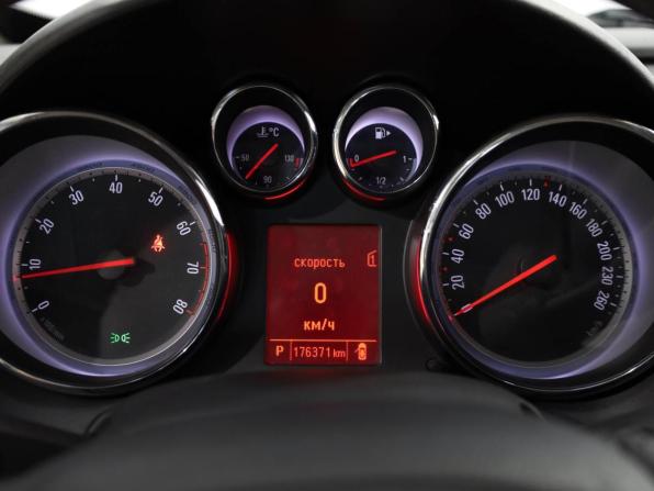 Opel Astra J с пробегом 2012 года, цена 859 000 рублей, 176371 км, хэтчбек, Автокод Объявления