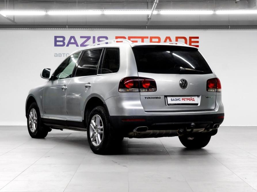 Volkswagen Touareg I Рестайлинг Тюмень  - изображение 8