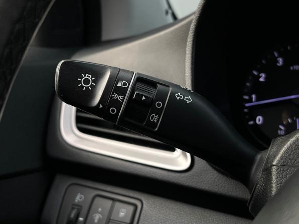 Hyundai Solaris II с пробегом 2019 года, цена 1 173 700 рублей, 111232 км, седан, Автокод Объявления