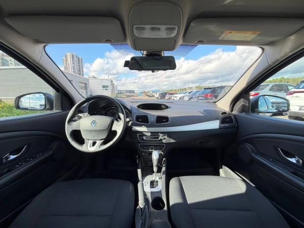 Renault Fluence I с пробегом 2011 года, цена 645 000 рублей, 141000 км, седан, Автокод Объявления