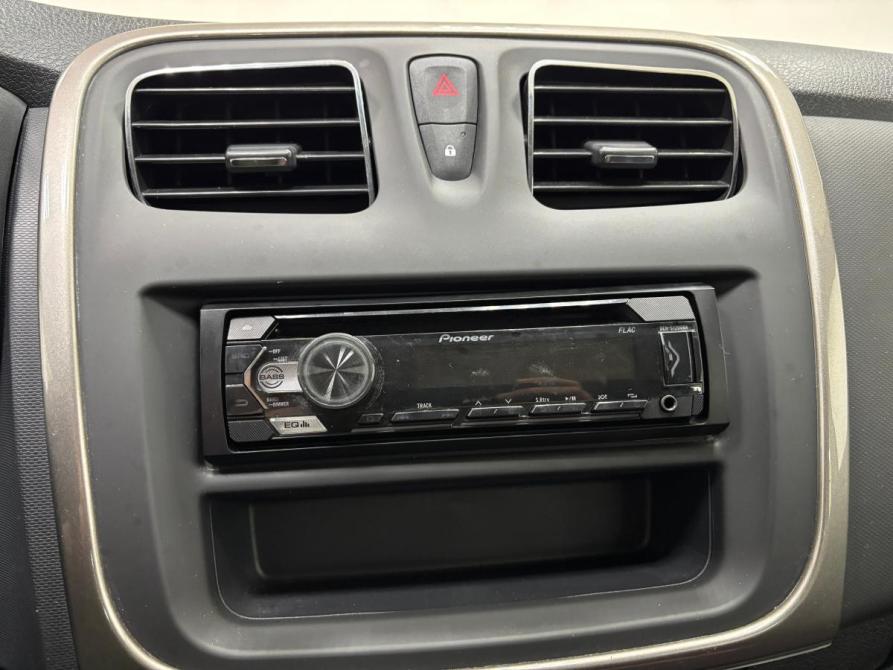 Renault Sandero II Рестайлинг Альметьевск  - изображение 19
