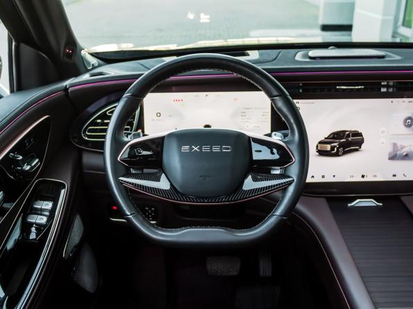 Exeed VX I с пробегом 2023 года, цена 3 250 000 рублей, 7953 км, внедорожник, Автокод Объявления