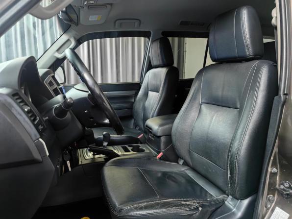 Mitsubishi Pajero IV Рестайлинг 1 с пробегом 2011 года, цена 1 677 000 рублей, 240706 км, внедорожник, Автокод Объявления