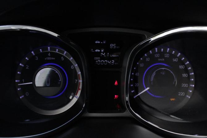 JAC S5 (Eagle) I с пробегом 2015 года, цена 1 035 000 рублей, 100026 км, внедорожник, Автокод Объявления