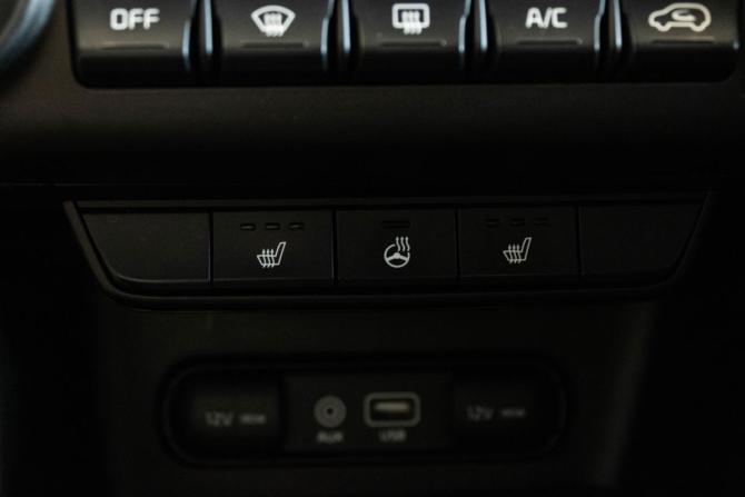 Kia Sportage IV с пробегом 2017 года, цена 2 099 000 рублей, 95132 км, внедорожник, Автокод Объявления