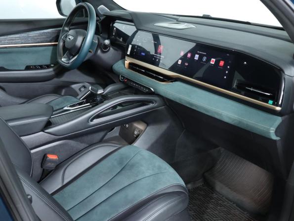 Geely Monjaro I с пробегом 2023 года, цена 2 999 000 рублей, 50000 км, внедорожник, Автокод Объявления