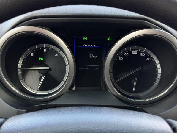 Toyota Land Cruiser Prado 150 Series Рестайлинг 1 с пробегом 2015 года, цена 3 615 000 рублей, 185267 км, внедорожник, Автокод Объявления