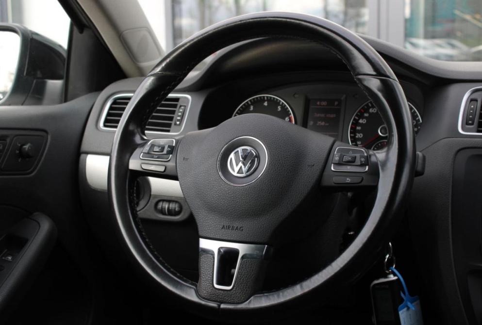 Volkswagen Jetta VI Саратов  - изображение 21