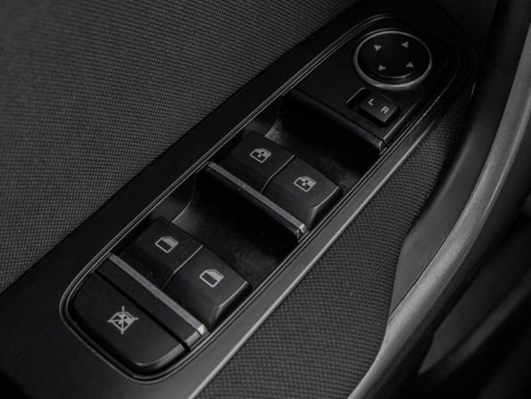 Kia Ceed III с пробегом 2019 года, цена 1 600 000 рублей, 197791 км, хэтчбек, Автокод Объявления