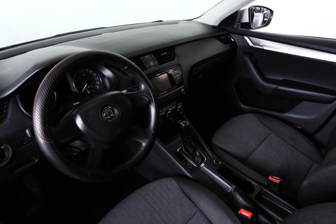 Skoda Octavia III (A7) с пробегом 2014 года, цена 1 049 000 рублей, 212000 км, лифтбек, Автокод Объявления