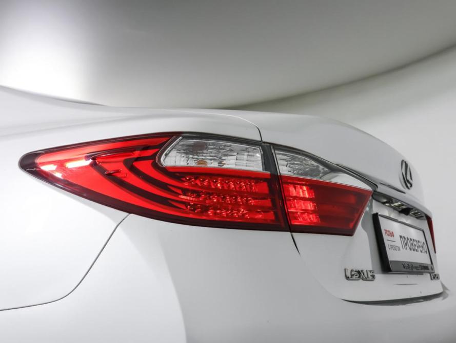 Lexus ES VI Рестайлинг Москва  - изображение 20