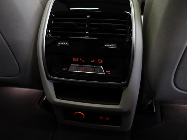 BMW X7 I (G07) Рестайлинг с пробегом 2025 года, цена 15 990 000 рублей, 5834 км, внедорожник, Автокод Объявления
