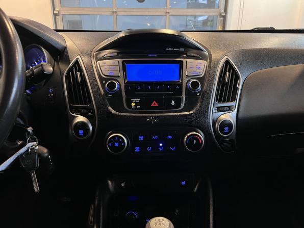 Hyundai ix35 I с пробегом 2010 года, цена 990 000 рублей, 199825 км, внедорожник, Автокод Объявления