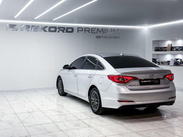 Hyundai Sonata VII (LF) с пробегом 2015 года, цена 1 150 000 рублей, 150000 км, седан, Автокод Объявления