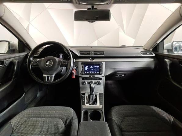 Volkswagen Passat B7 с пробегом 2011 года, цена 895 000 рублей, 205932 км, седан, Автокод Объявления