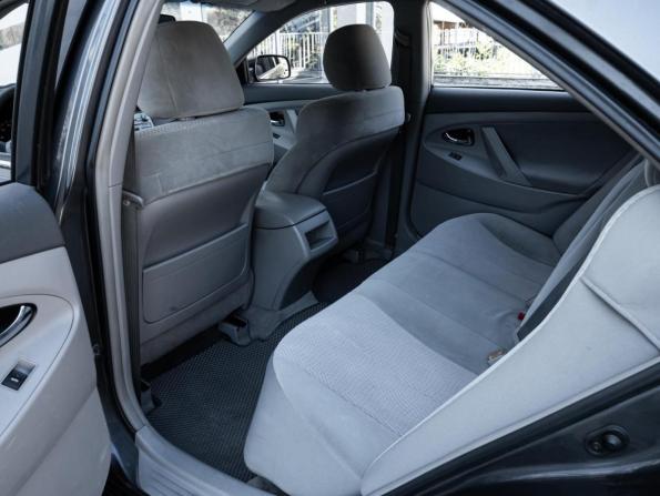 Toyota Camry VI (XV40) Рестайлинг с пробегом 2010 года, цена 843 000 рублей, 329368 км, седан, Автокод Объявления
