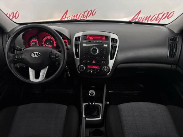 Kia Ceed I Рестайлинг с пробегом 2011 года, цена 649 000 рублей, 212400 км, хэтчбек, Автокод Объявления