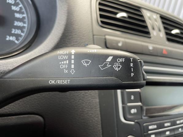 Volkswagen Polo V с пробегом 2014 года, цена 837 000 рублей, 161787 км, седан, Автокод Объявления