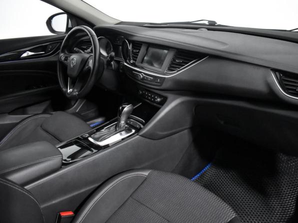 Opel Insignia II с пробегом 2018 года, цена 1 470 000 рублей, 199500 км, лифтбек, Автокод Объявления