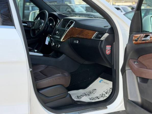 Mercedes-Benz M-Класс III (W166) с пробегом 2013 года, цена 2 010 100 рублей, 230298 км, внедорожник, Автокод Объявления