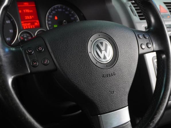 Volkswagen Touran I Рестайлинг с пробегом 2008 года, цена 549 000 рублей, 152147 км, компактвэн, Автокод Объявления