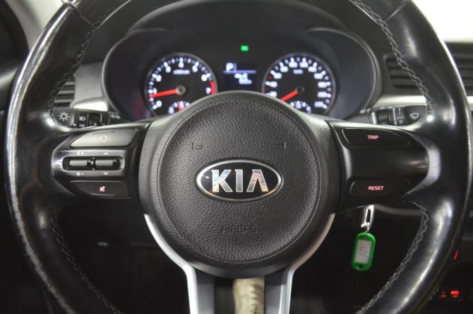 Kia Rio IV с пробегом 2018 года, цена 1 070 000 рублей, 96000 км, седан, Автокод Объявления