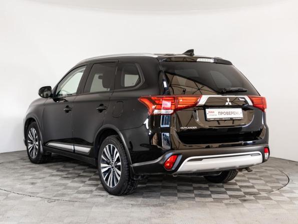 Mitsubishi Outlander III Рестайлинг 3 с пробегом 2020 года, цена 1 899 000 рублей, 186184 км, внедорожник, Автокод Объявления