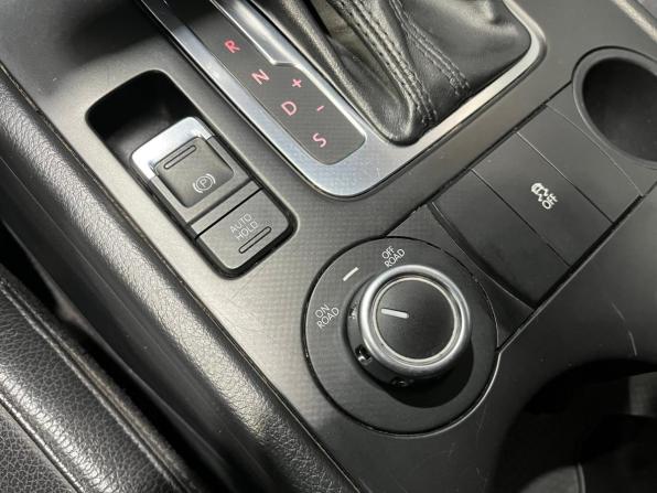 Volkswagen Touareg II с пробегом 2012 года, цена 1 782 000 рублей, 198204 км, внедорожник, Автокод Объявления