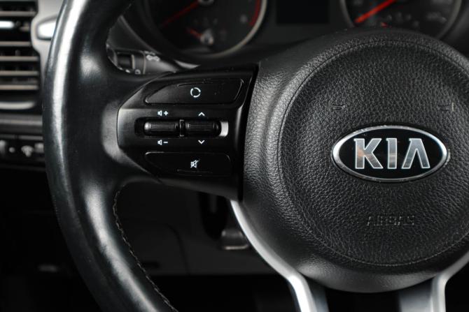 Kia Rio IV с пробегом 2019 года, цена 1 359 000 рублей, 134442 км, седан, Автокод Объявления