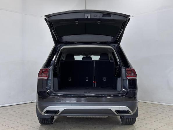 Volkswagen Teramont I с пробегом 2018 года, цена 3 629 000 рублей, 125056 км, внедорожник, Автокод Объявления