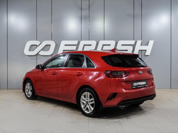 Kia Ceed III с пробегом 2019 года, цена 1 749 000 рублей, 100214 км, хэтчбек, Автокод Объявления