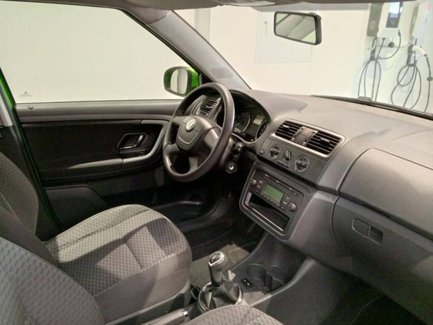 Skoda Fabia II Рестайлинг Москва  - изображение 12