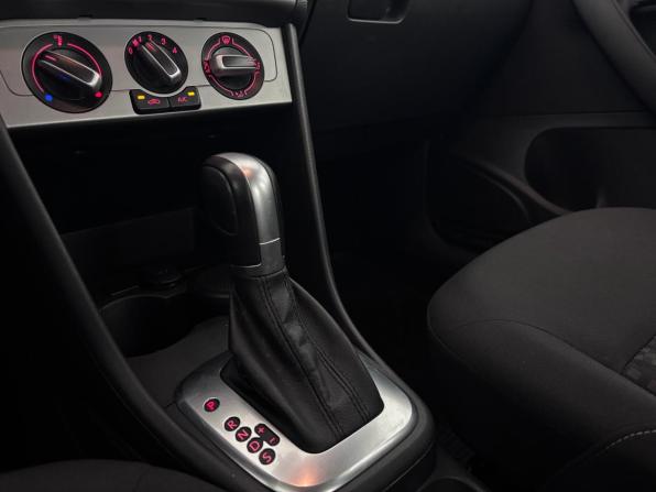 Volkswagen Polo V Рестайлинг с пробегом 2020 года, цена 1 250 000 рублей, 106352 км, седан, Автокод Объявления