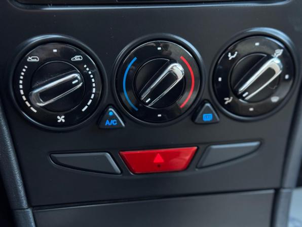 Dongfeng H30 Cross с пробегом 2015 года, цена 435 000 рублей, 128949 км, хэтчбек, Автокод Объявления