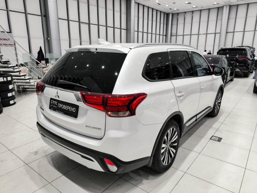 Mitsubishi Outlander III Рестайлинг 3 Казань  - изображение 6