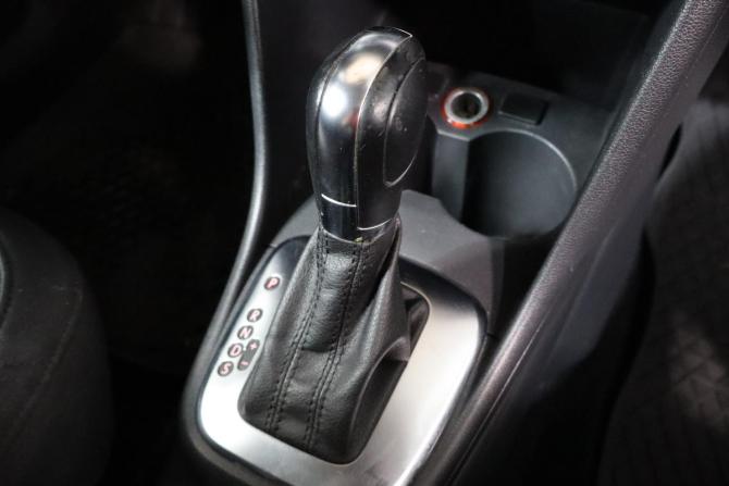 Volkswagen Polo V с пробегом 2013 года, цена 829 000 рублей, 107500 км, седан, Автокод Объявления