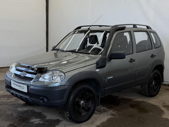 Chevrolet Niva I Рестайлинг с пробегом 2015 года, цена 600 000 рублей, 101744 км, внедорожник, Автокод Объявления