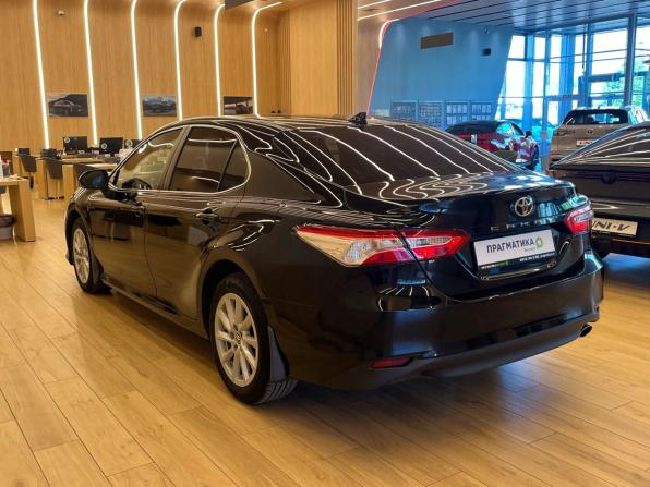 Toyota Camry VIII (XV70) Рестайлинг с пробегом 2021 года, цена 3 058 000 рублей, 59000 км, седан, Автокод Объявления