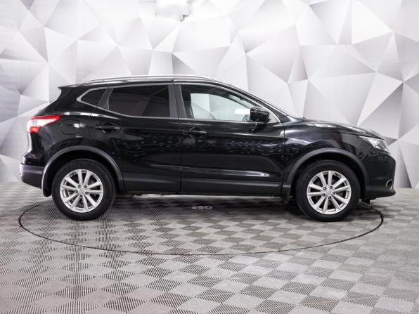 Nissan Qashqai II с пробегом 2017 года, цена 1 694 000 рублей, 158000 км, внедорожник, Автокод Объявления