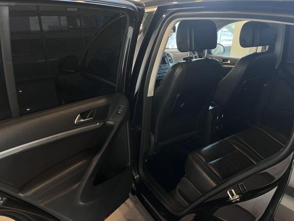Volkswagen Tiguan I Рестайлинг с пробегом 2012 года, цена 1 450 000 рублей, 185686 км, внедорожник, Автокод Объявления