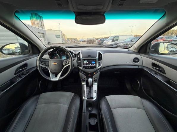 Chevrolet Cruze I Рестайлинг с пробегом 2013 года, цена 660 000 рублей, 234308 км, хэтчбек, Автокод Объявления