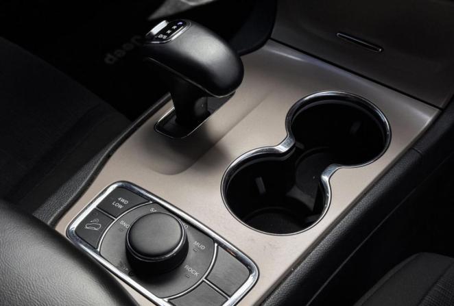 Jeep Grand Cherokee IV (WK2) с пробегом 2013 года, цена 1 950 000 рублей, 197638 км, внедорожник, Автокод Объявления