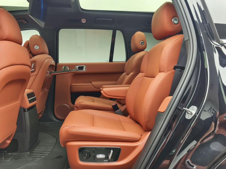 Li Auto (Lixiang) L9 I Москва  - изображение 11