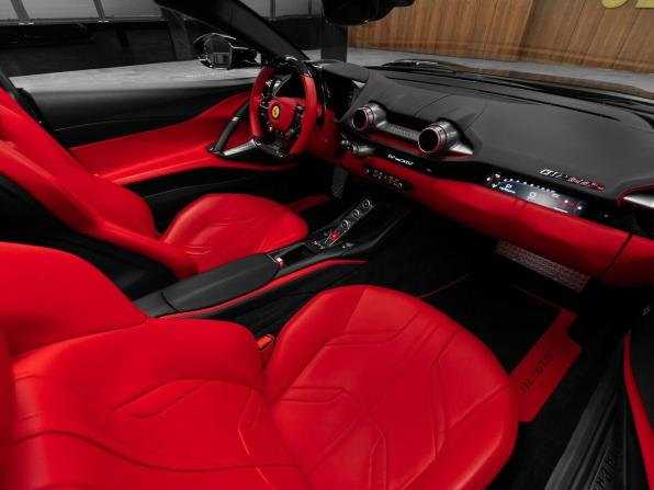 Ferrari 812 с пробегом 2020 года, цена 46 316 000 рублей, 3484 км, родстер, Автокод Объявления